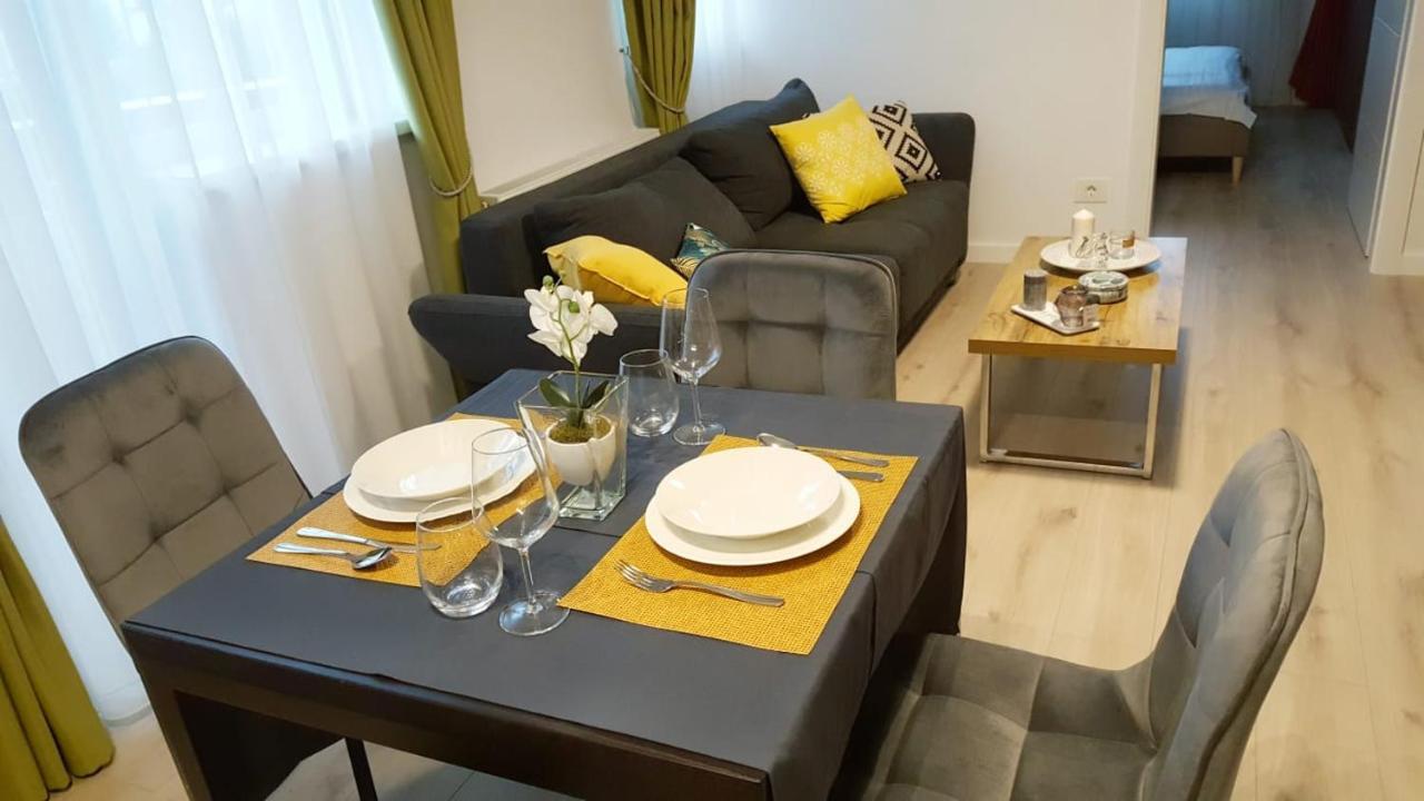 Elias Central Apartment - 2 Bedrooms & Free Parking Gran Varadino Esterno foto
