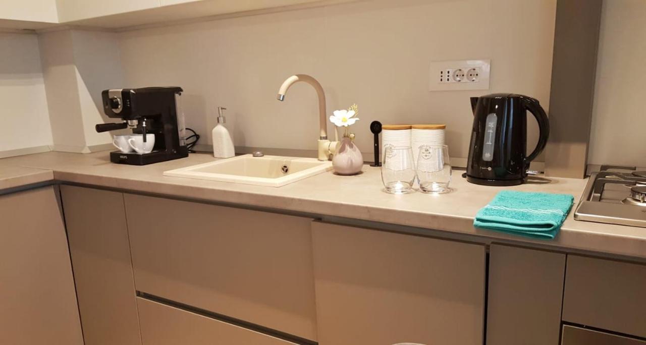 Elias Central Apartment - 2 Bedrooms & Free Parking Gran Varadino Esterno foto