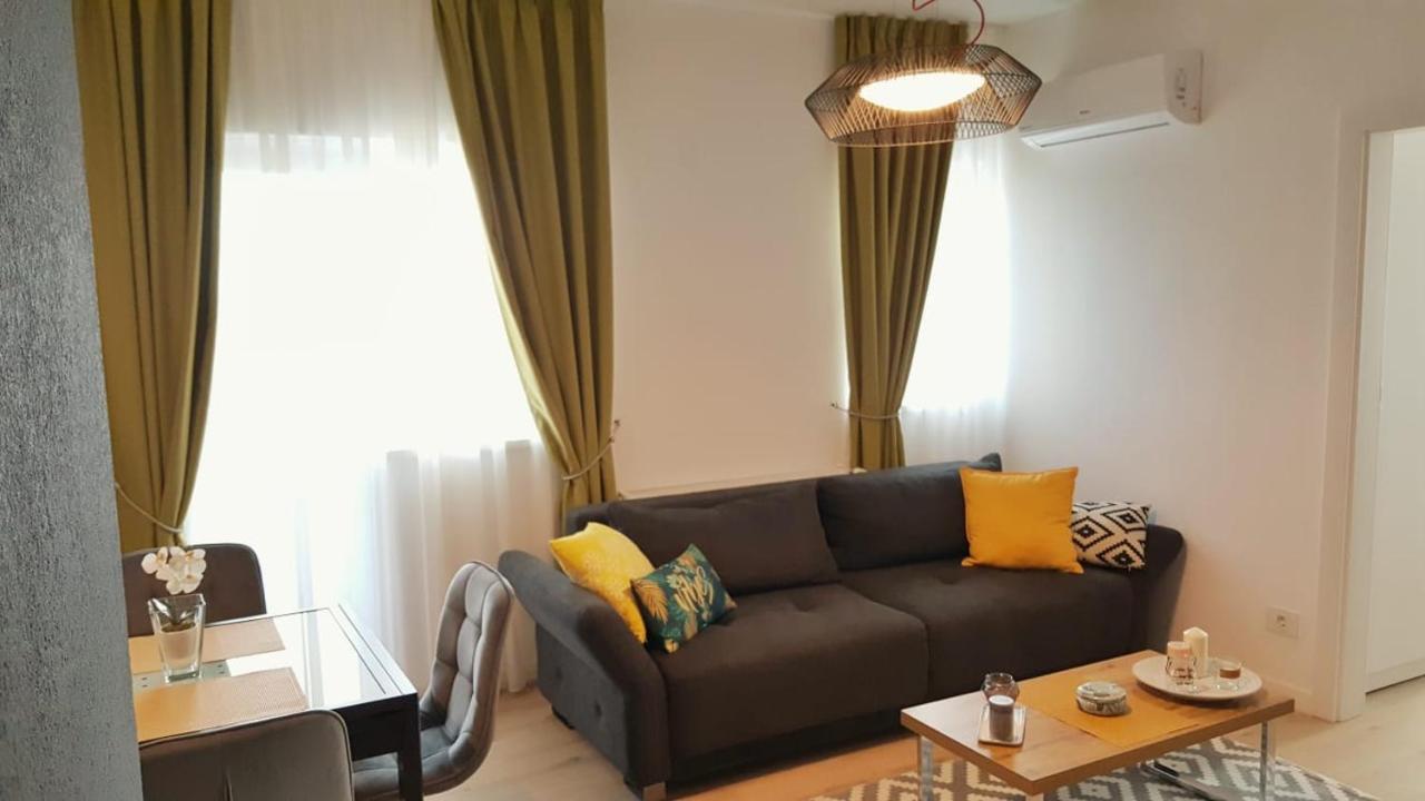 Elias Central Apartment - 2 Bedrooms & Free Parking Gran Varadino Esterno foto
